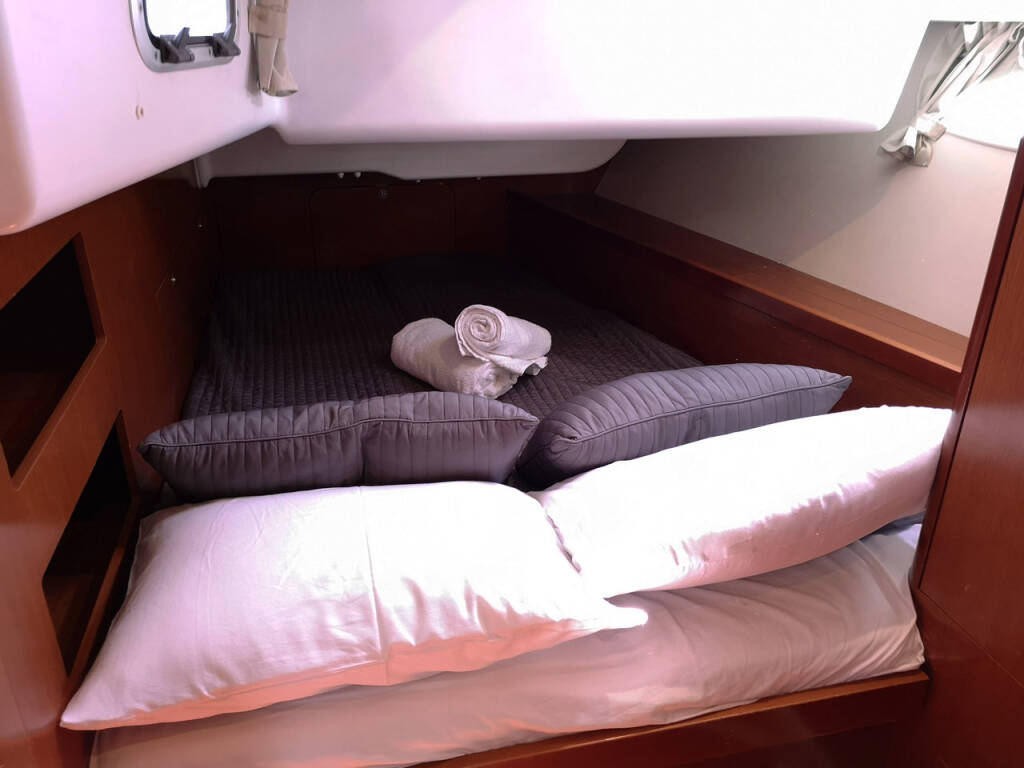 Sailing yacht Oceanis 50 Thano