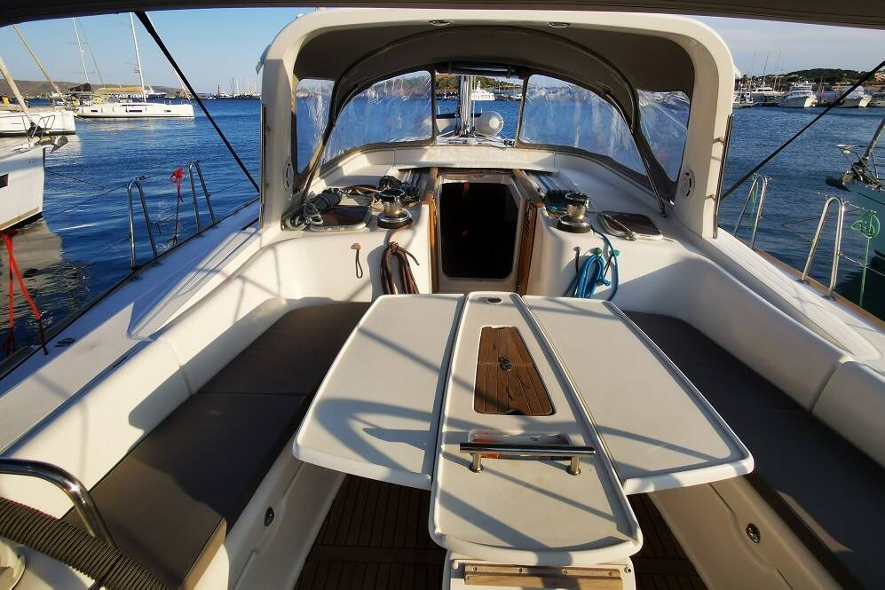 Sailing yacht Oceanis 50 Seladon II