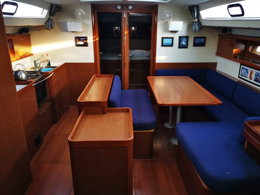 Sailing yacht Oceanis 50 Seladon II