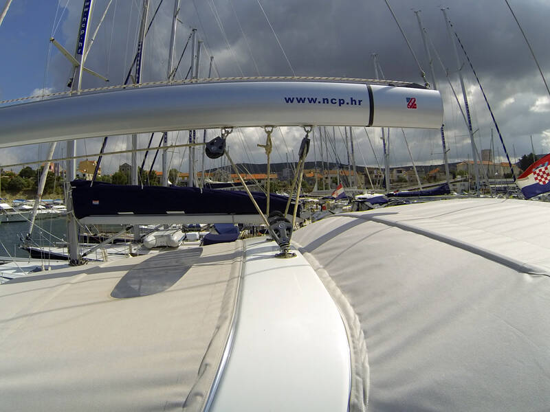 Sailing yacht Oceanis 50 Pika II