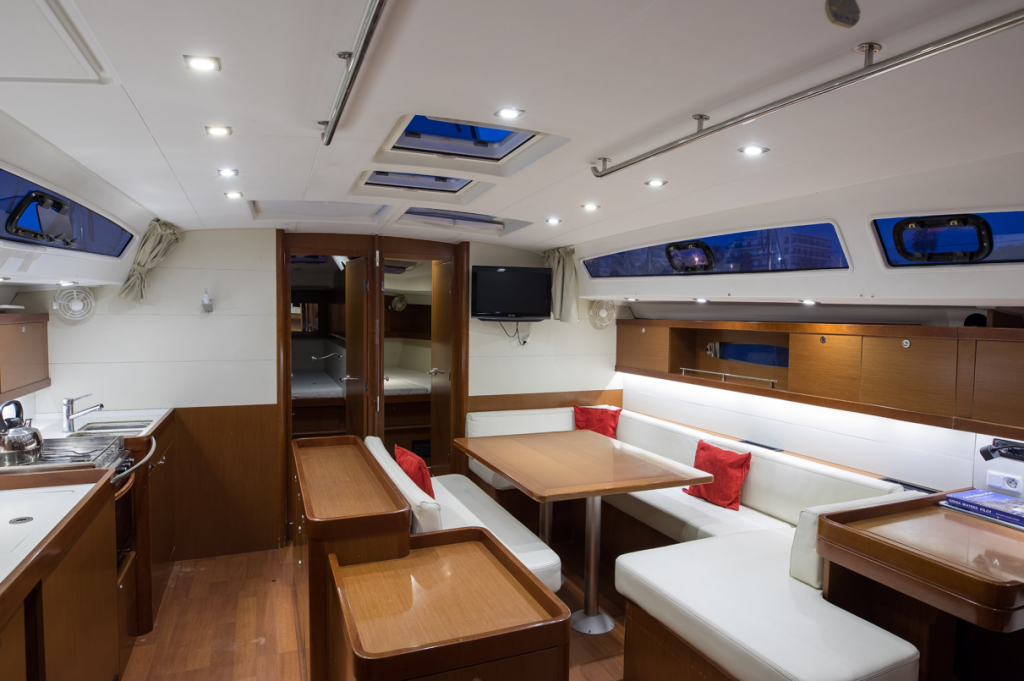 Sailing yacht Oceanis 50 Vanessa M