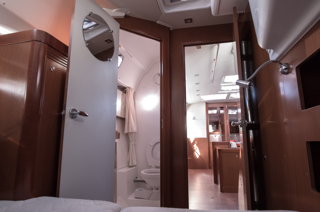 Sailing yacht Oceanis 50 Vanessa M