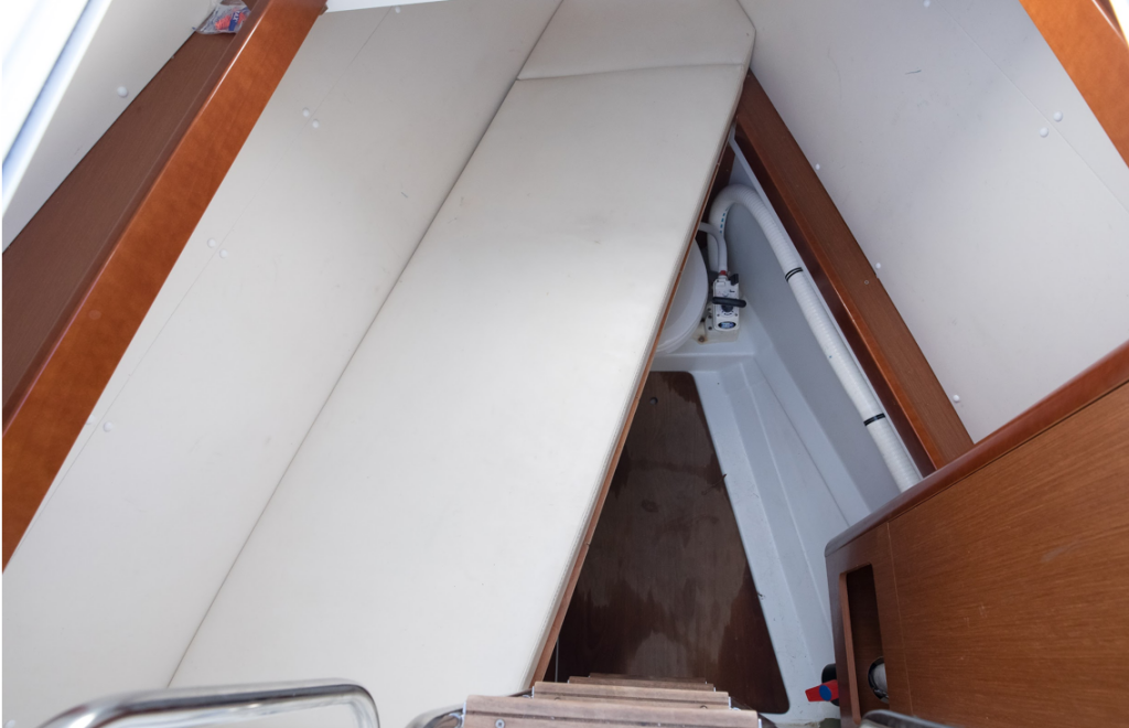 Sailing yacht Oceanis 50 Vanessa M