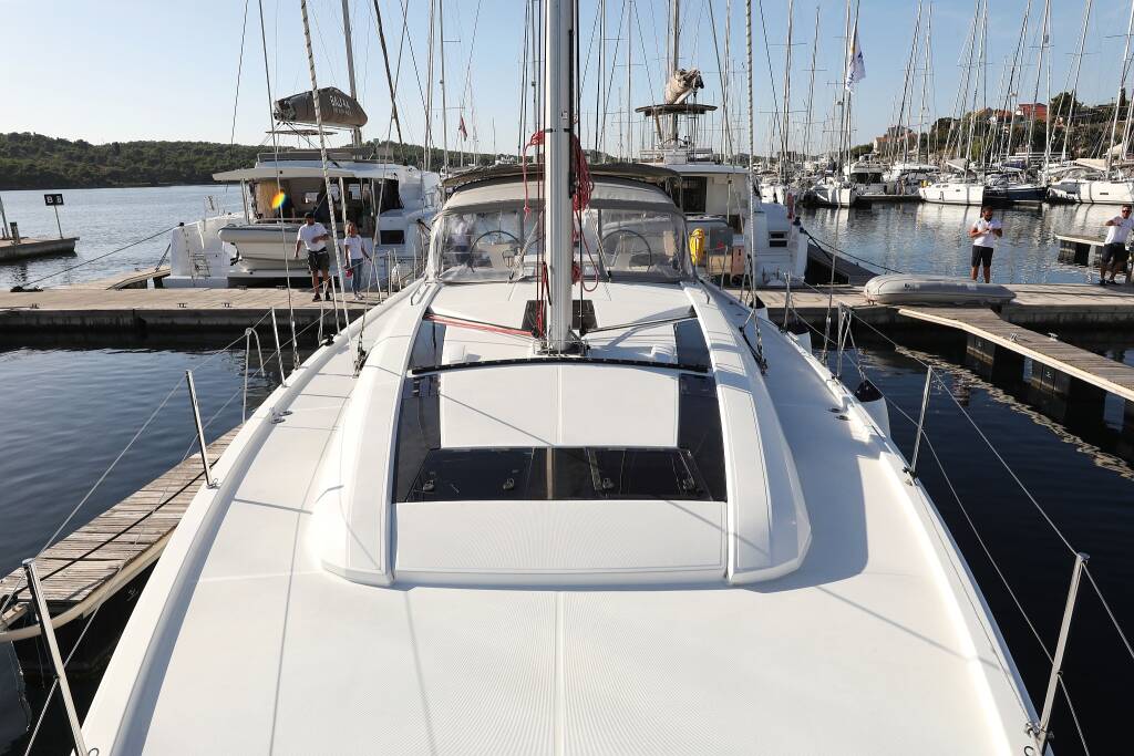 Segelyachten Oceanis 51.1 Air 1