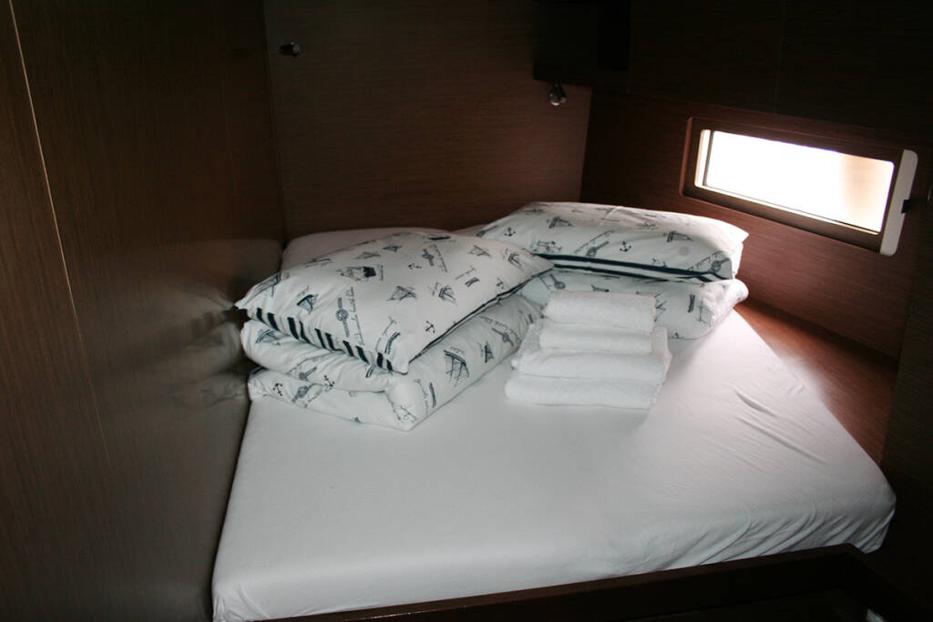Sailing yacht Oceanis 51.1 Amallo