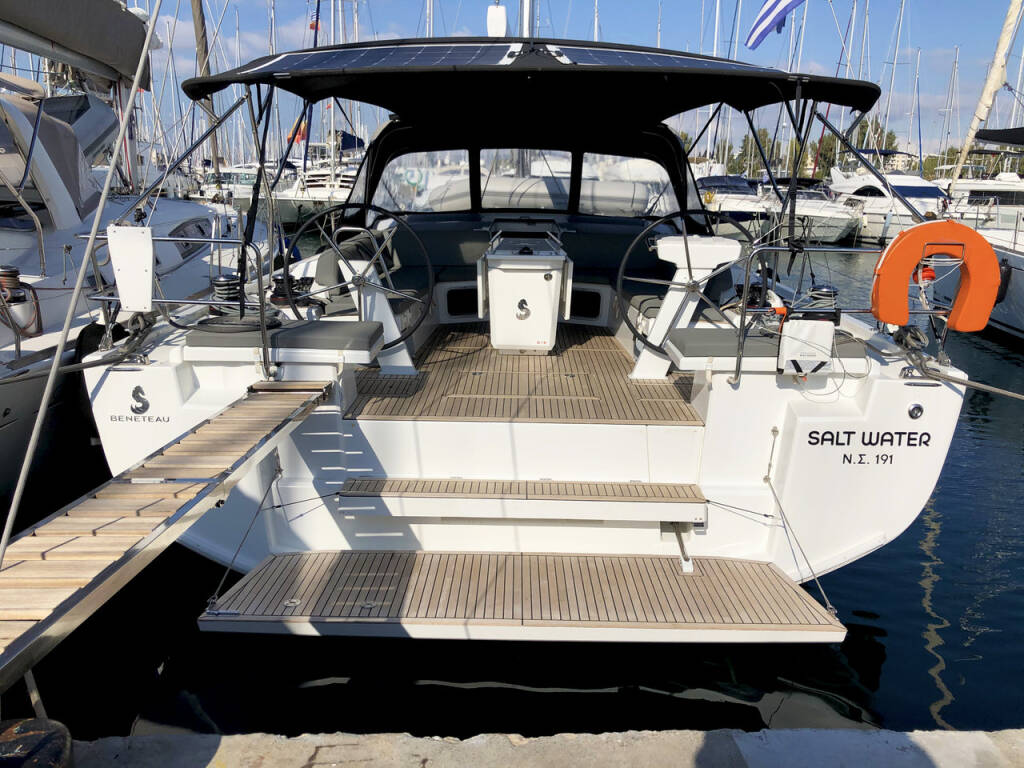 Sailing yacht Oceanis 51.1 Salt Water