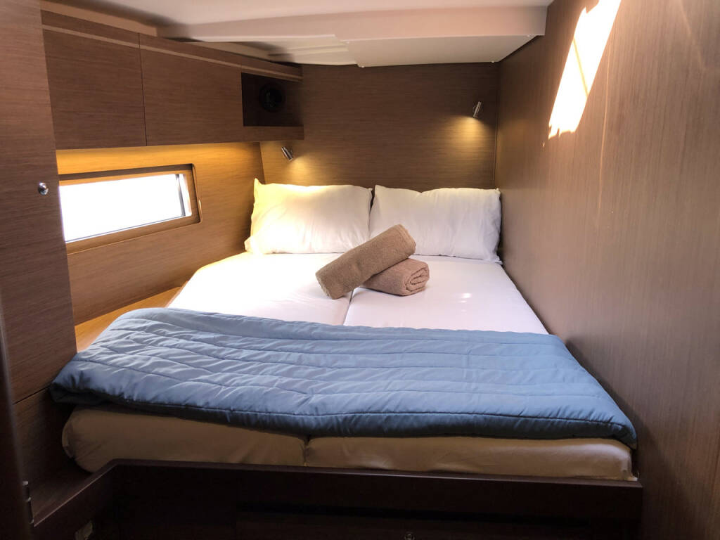 Sailing yacht Oceanis 51.1 Salt Water