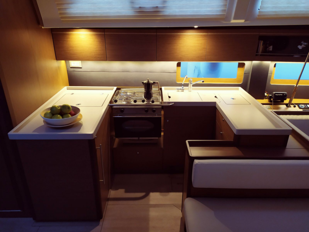 Segelyachten Oceanis 51.1 Infinity