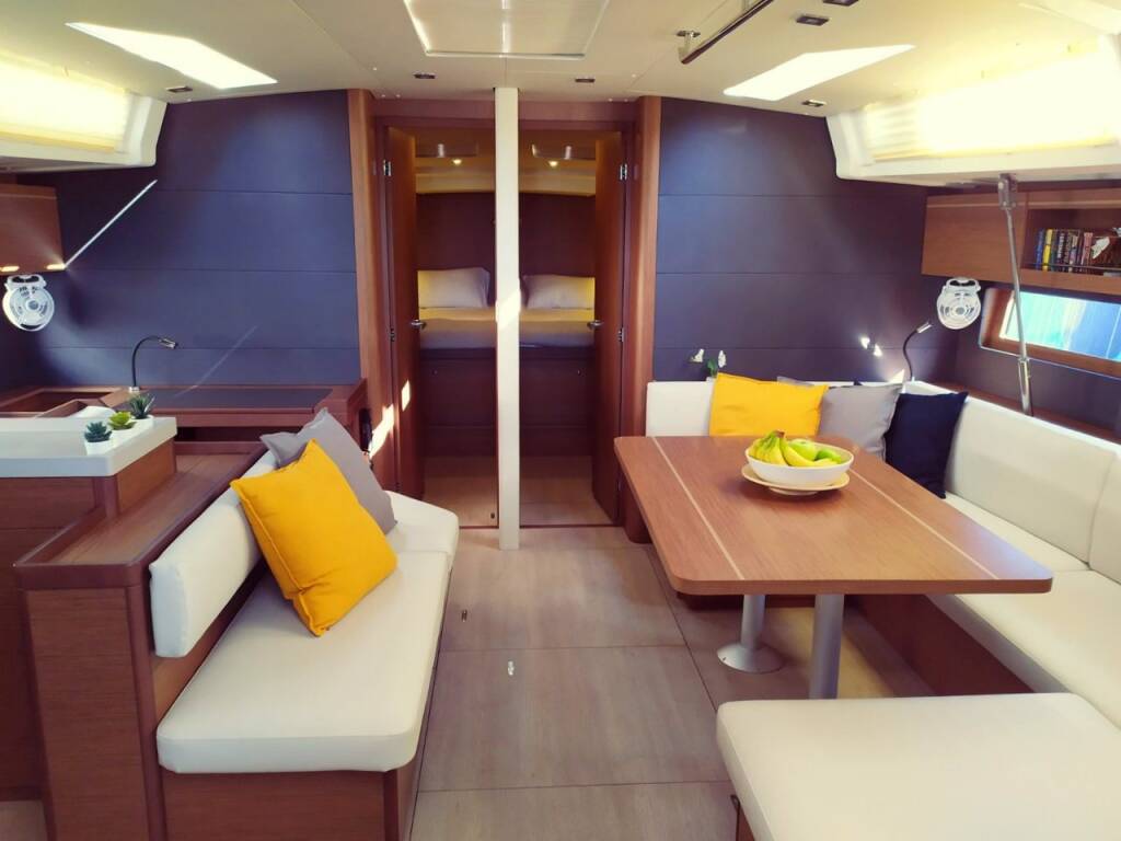 Segelyachten Oceanis 51.1 Infinity