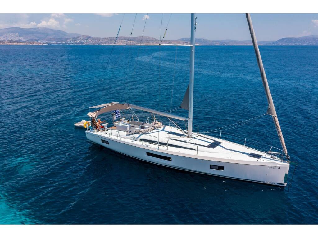 Sailing yacht Oceanis 51.1 Yria