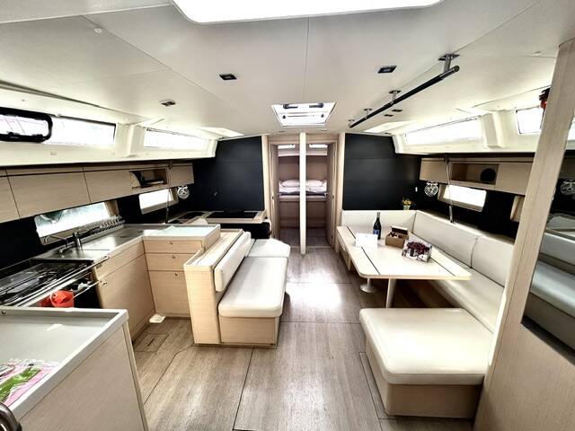 Sailing yacht Oceanis 51.1 Reboot
