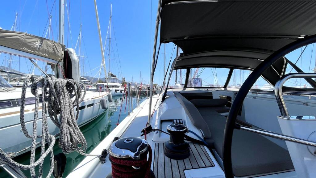 Segelyachten Oceanis 51.1 Black Swan