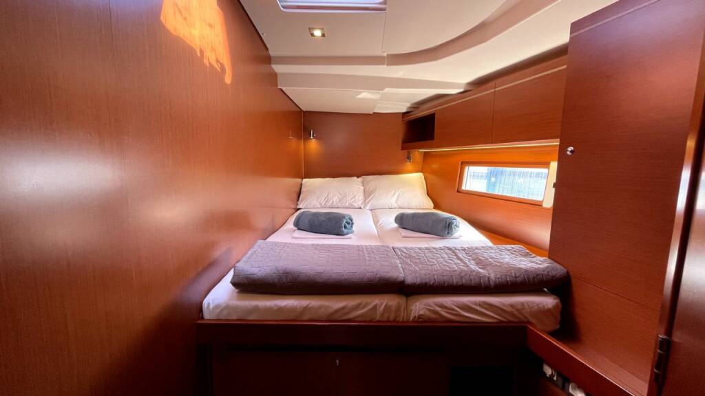 Segelyachten Oceanis 51.1 Black Swan
