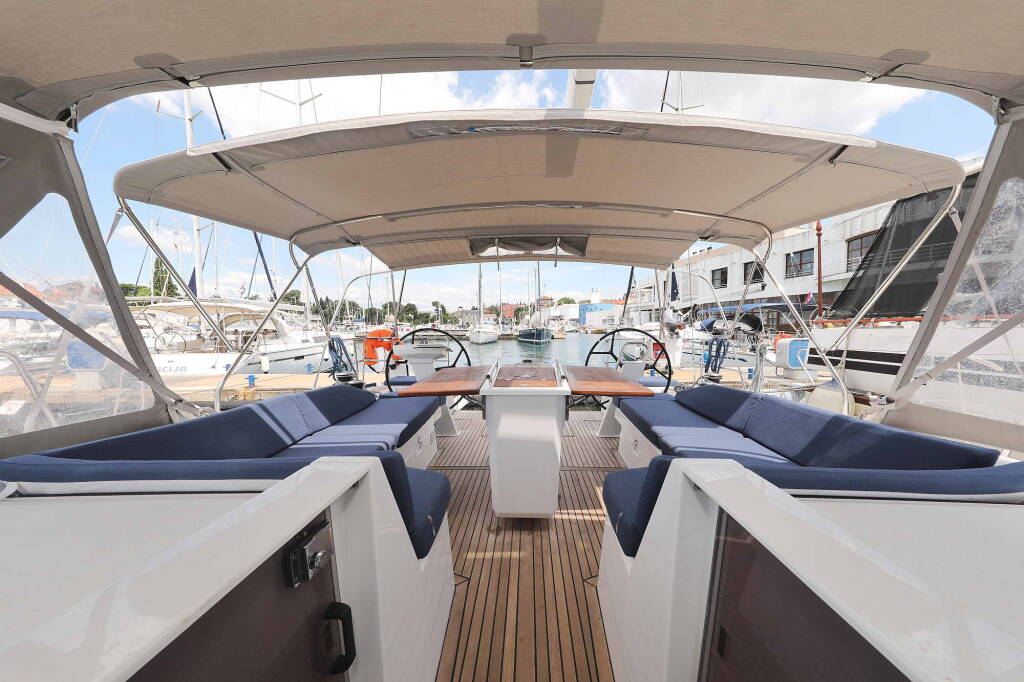 Sailing yacht Oceanis 51.1 ECONOMY