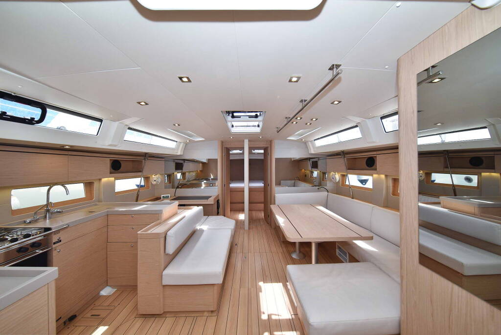 Sailing yacht Oceanis 51.1 Zephyr B