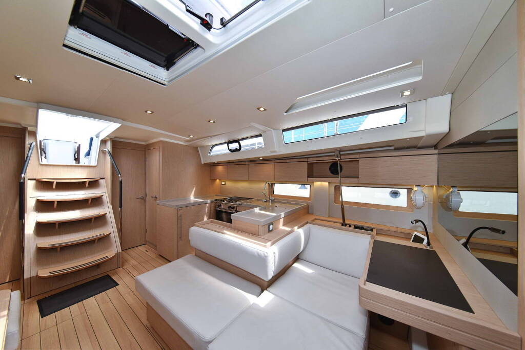 Sailing yacht Oceanis 51.1 Zephyr B