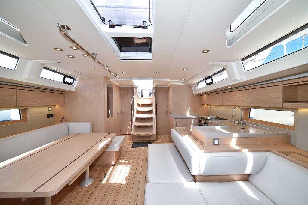 Sailing yacht Oceanis 51.1 Zephyr B