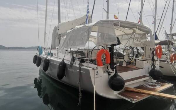 Oceanis 51.1 Living in sea Corfu, Gouvia Marina