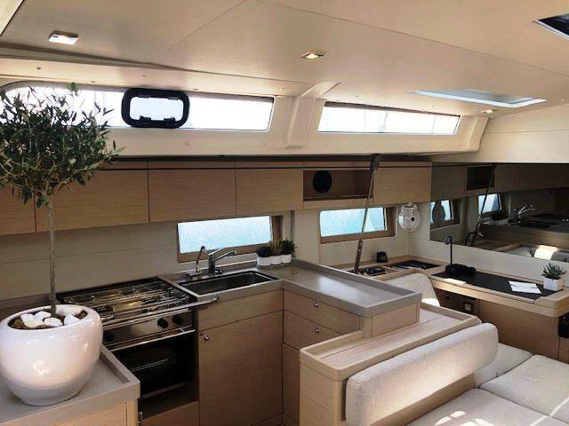 Sailing yacht Oceanis 51.1 Demilia Star