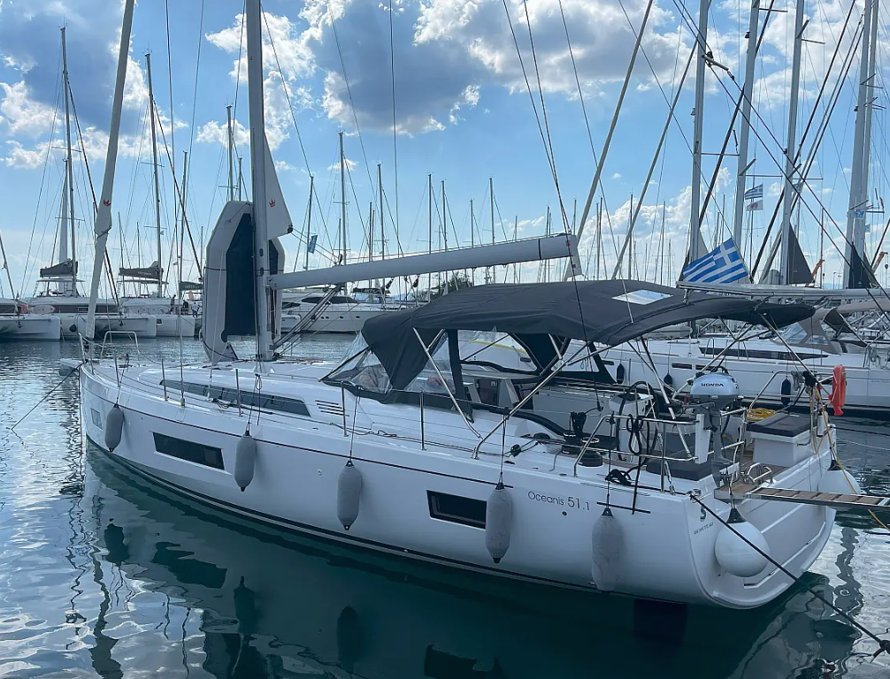 Sailing yacht Oceanis 51.1 Glafki