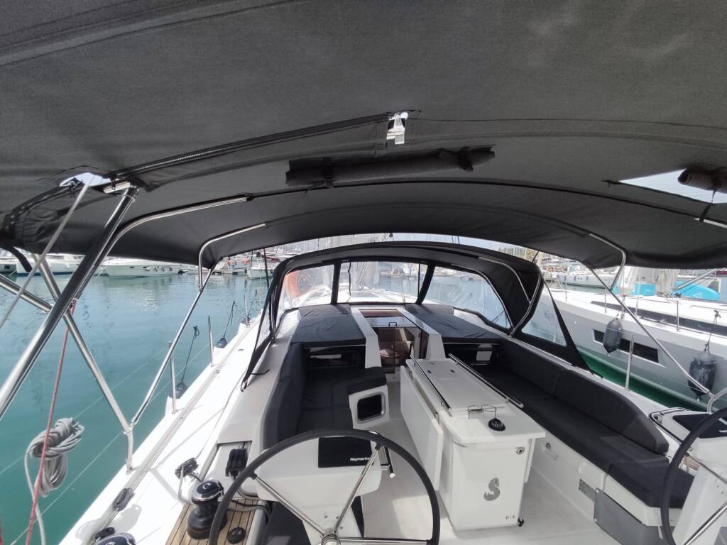 Sailing yacht Oceanis 51.1 Dalia