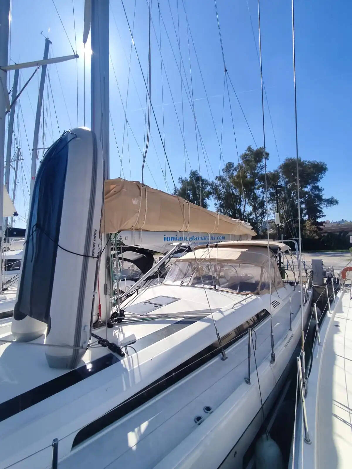 Sailing yacht Oceanis 51.1 Dima II