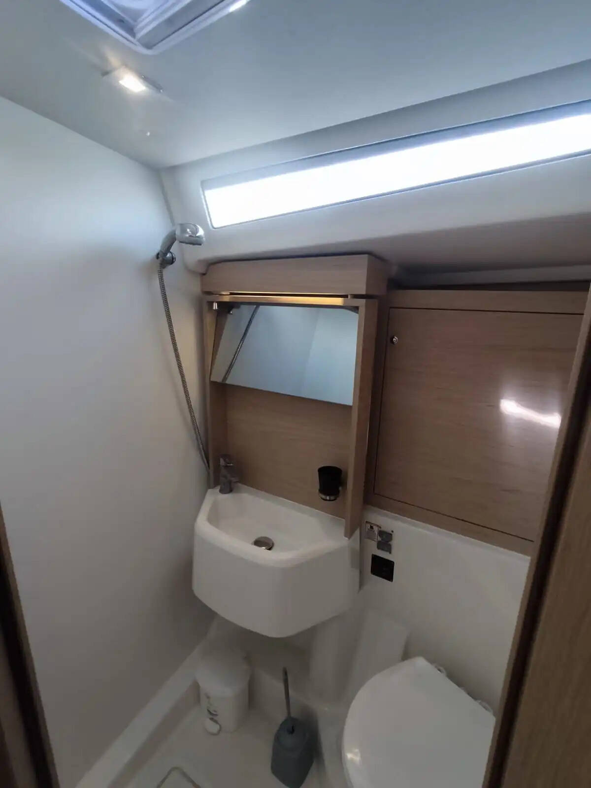 Sailing yacht Oceanis 51.1 Dima II