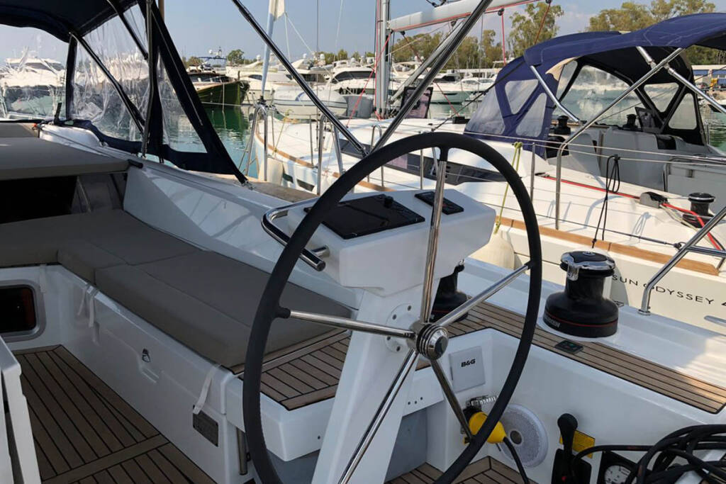 Sailing yacht Oceanis 51.1 Thano