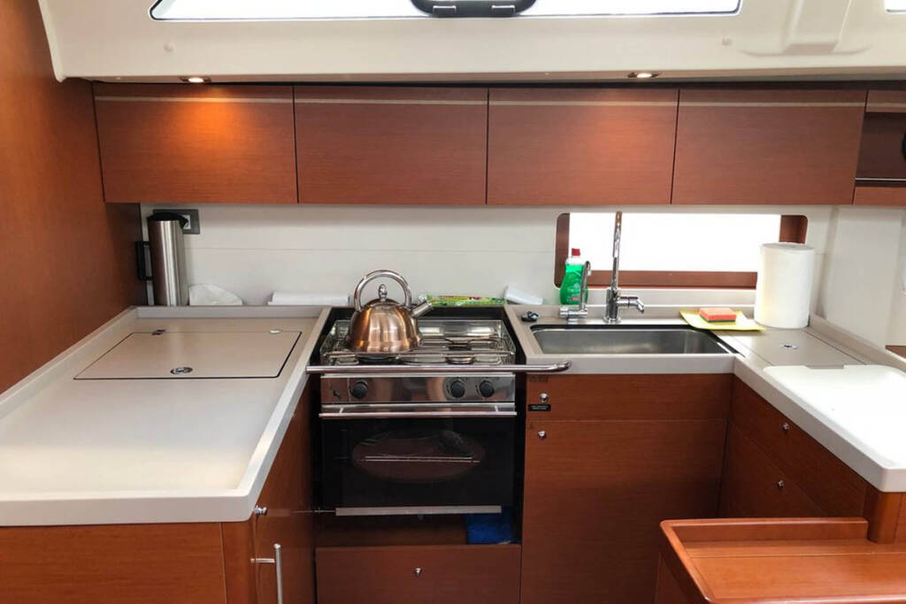 Sailing yacht Oceanis 51.1 Thano