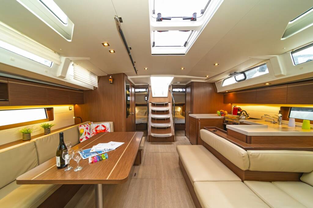 Segelyacht Oceanis 51.1 Eli