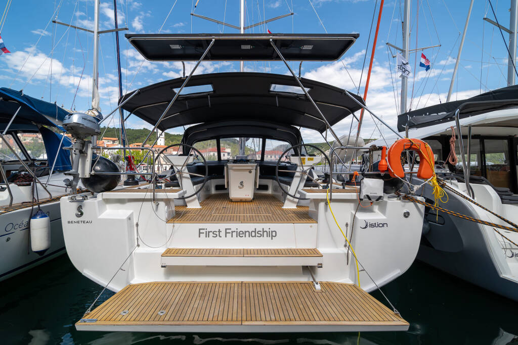 Segelyachten Oceanis 51.1 First Friendship