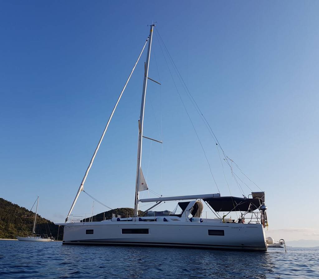 Sailing yacht Oceanis 51.1 Elise
