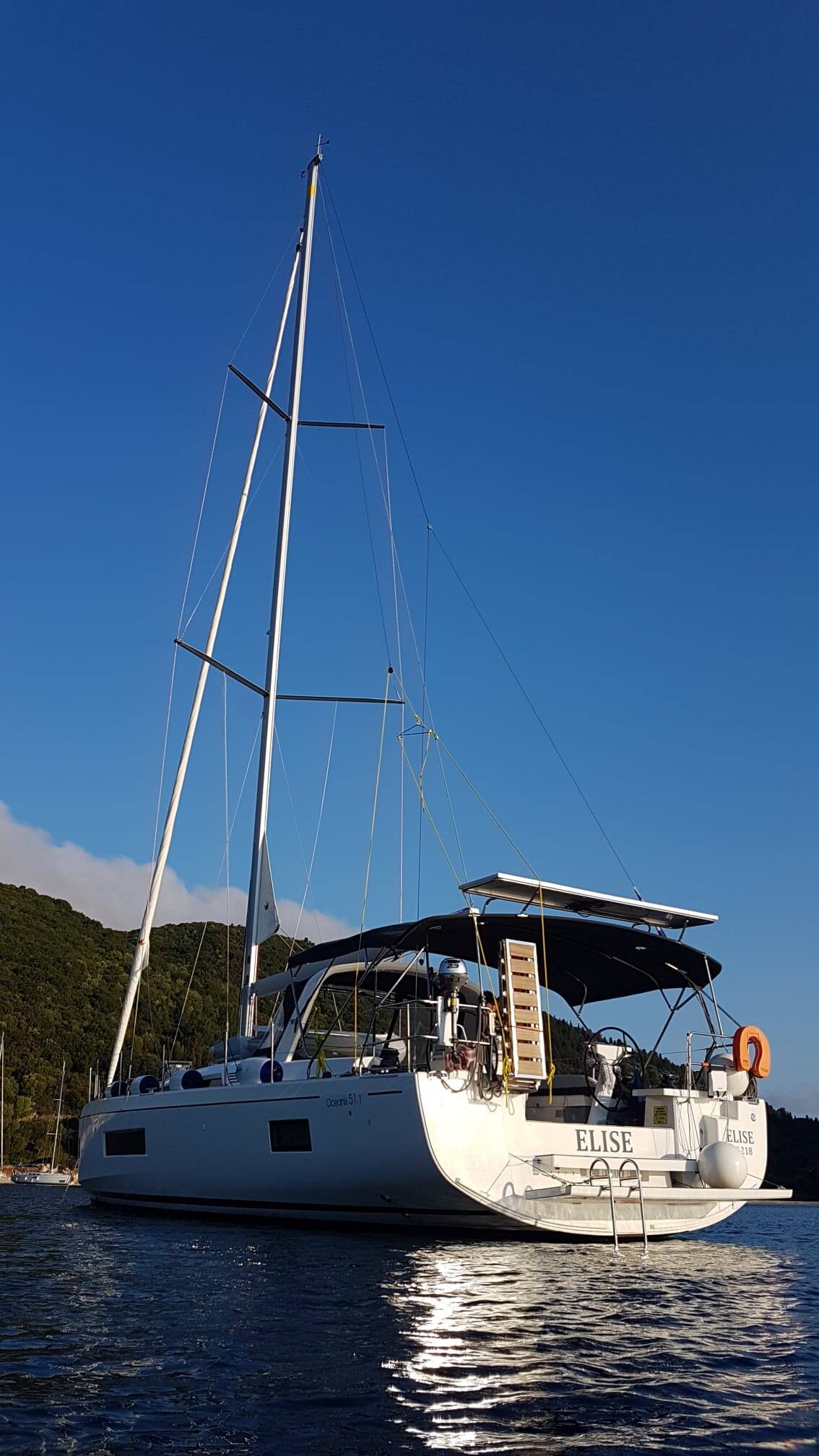 Sailing yacht Oceanis 51.1 Elise