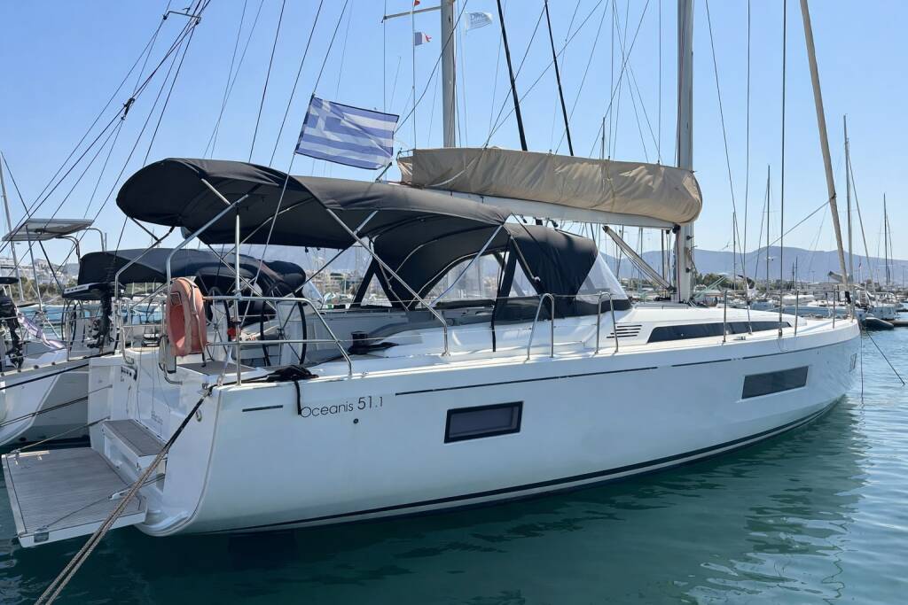 Segelyachten Oceanis 51.1 Velvet Dice