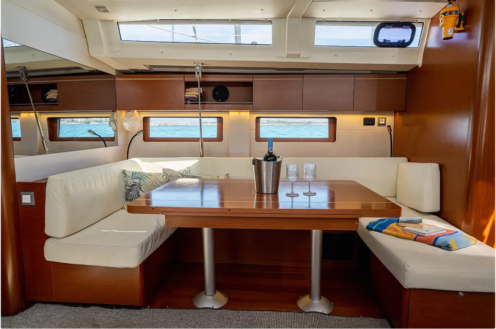 Sailing yacht Oceanis 51.1 Bolero