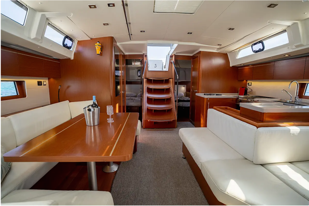 Sailing yacht Oceanis 51.1 Bolero