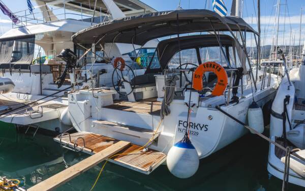 Oceanis 51.1 Forkys Lefkas main port