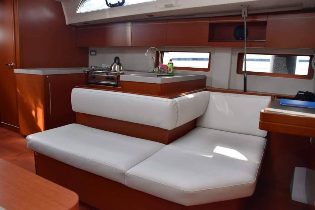 Sailing yacht Oceanis 51.1 Antonios