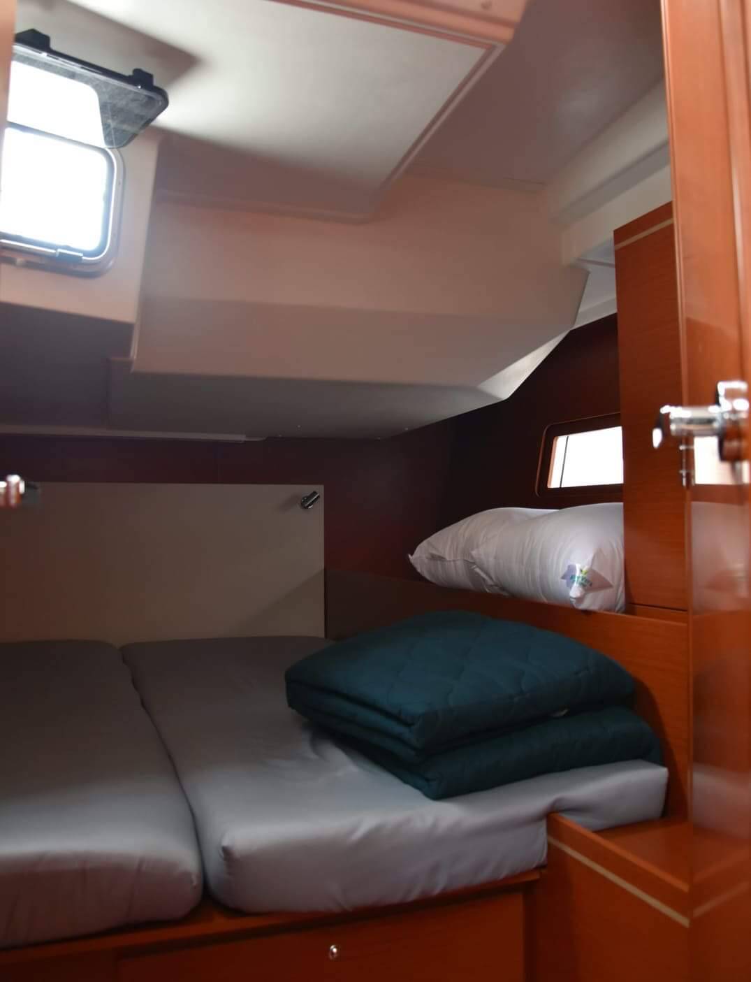 Sailing yacht Oceanis 51.1 Antonios