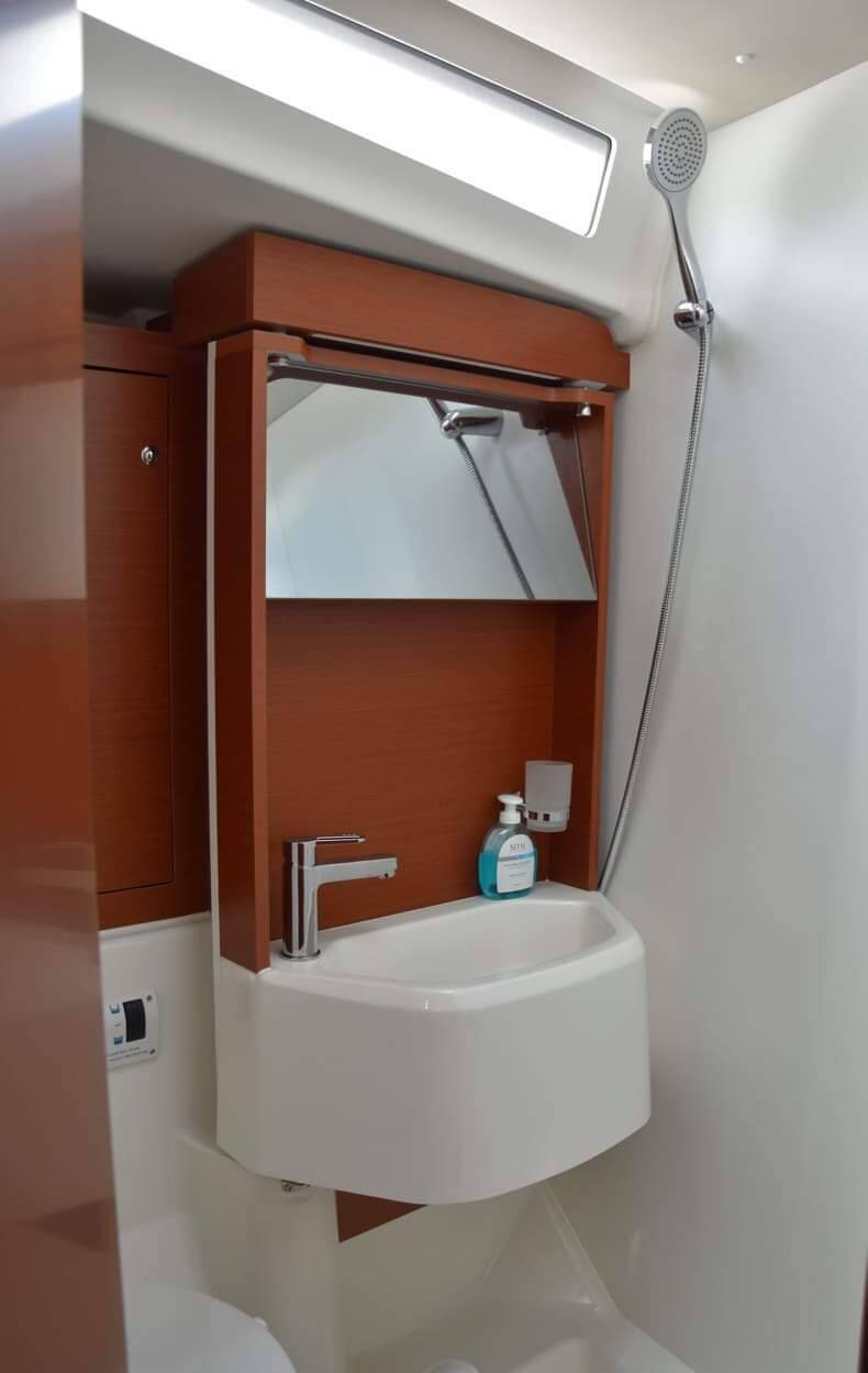 Sailing yacht Oceanis 51.1 Antonios