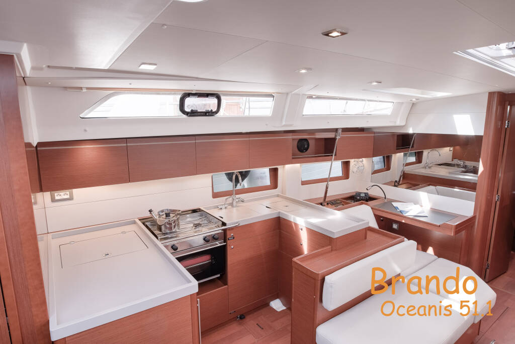 Sailing yacht Oceanis 51.1 Brando