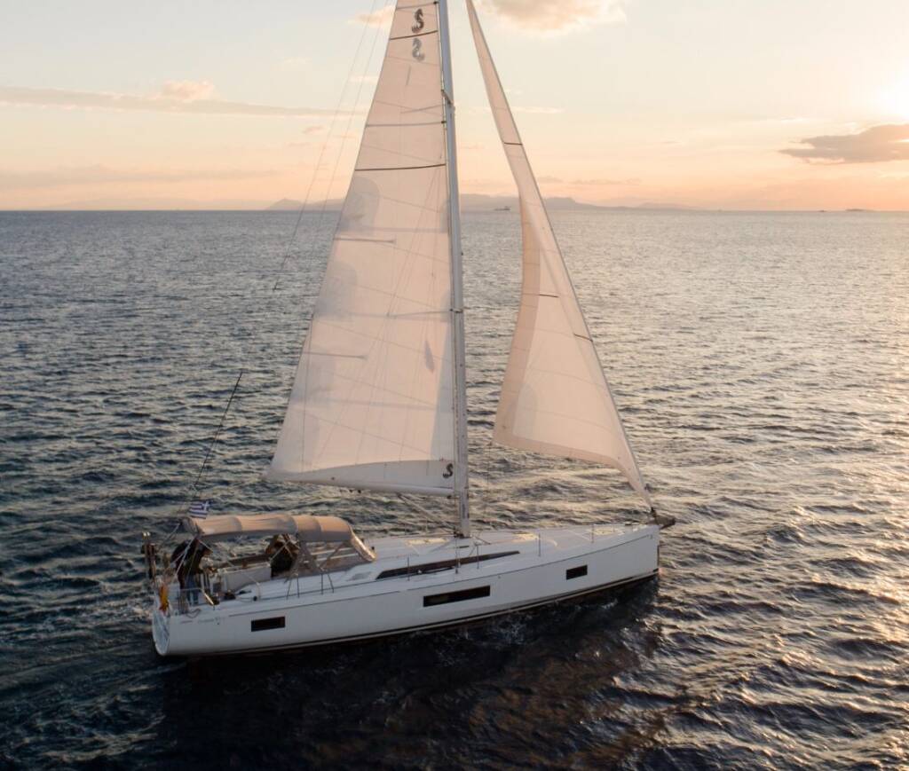 Sailing yacht Oceanis 51.1 
