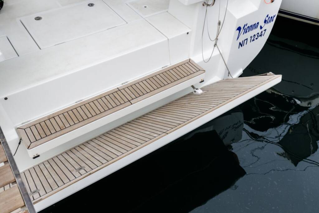 Sailing yacht Oceanis 51.1 