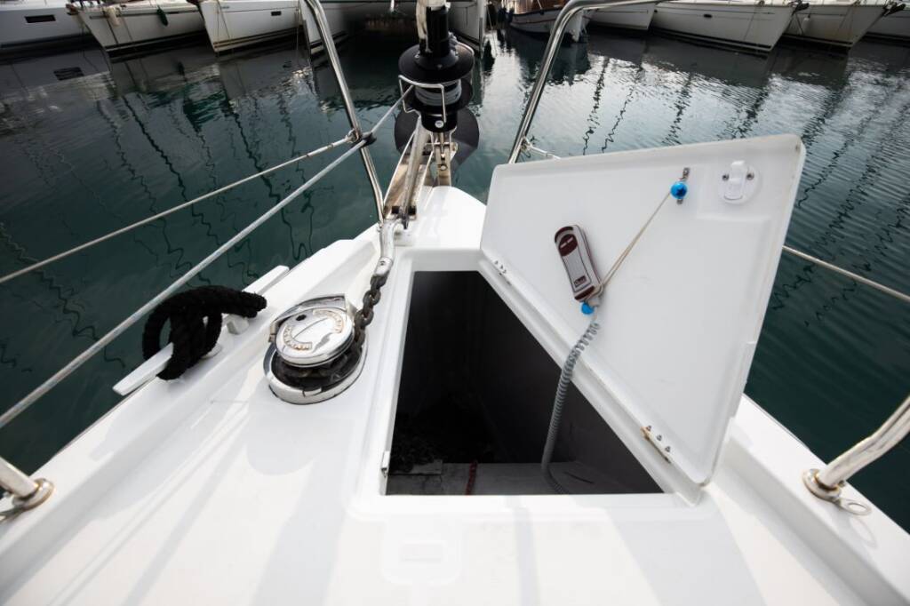 Sailing yacht Oceanis 51.1 