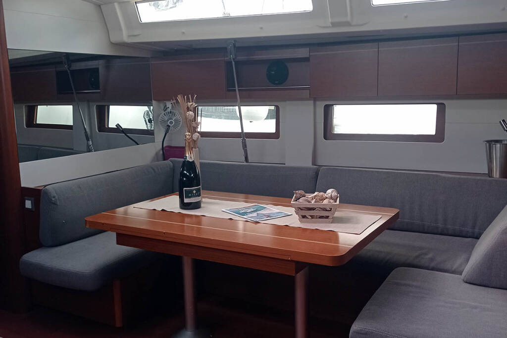Segelyachten Oceanis 51.1 Salma 