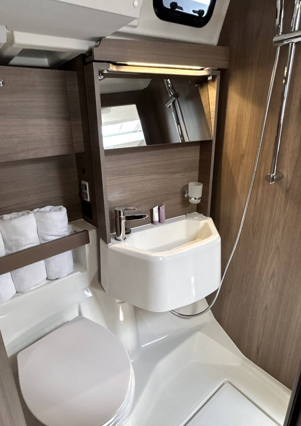 Sailing yacht Oceanis 52 B-52