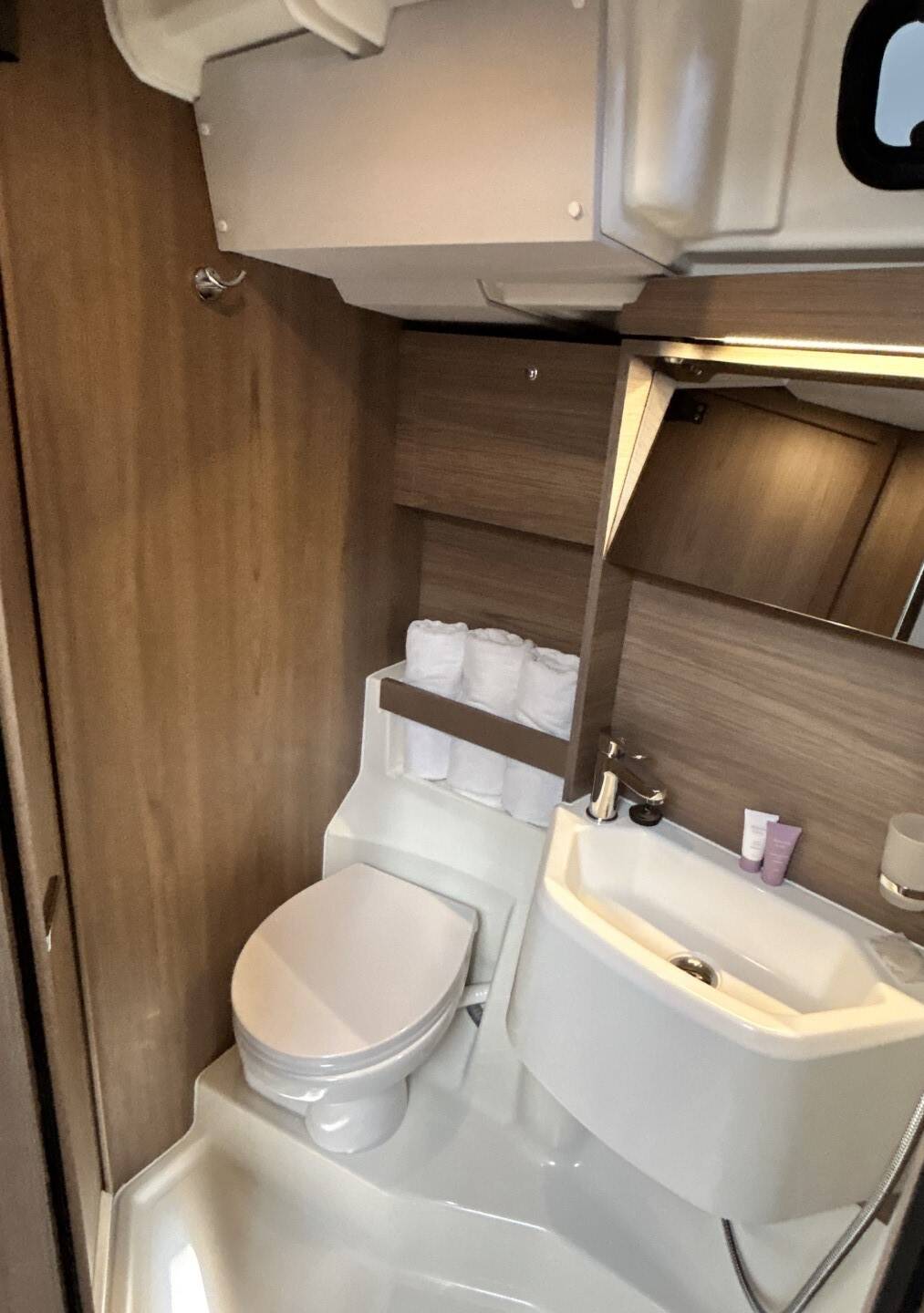 Sailing yacht Oceanis 52 B-52