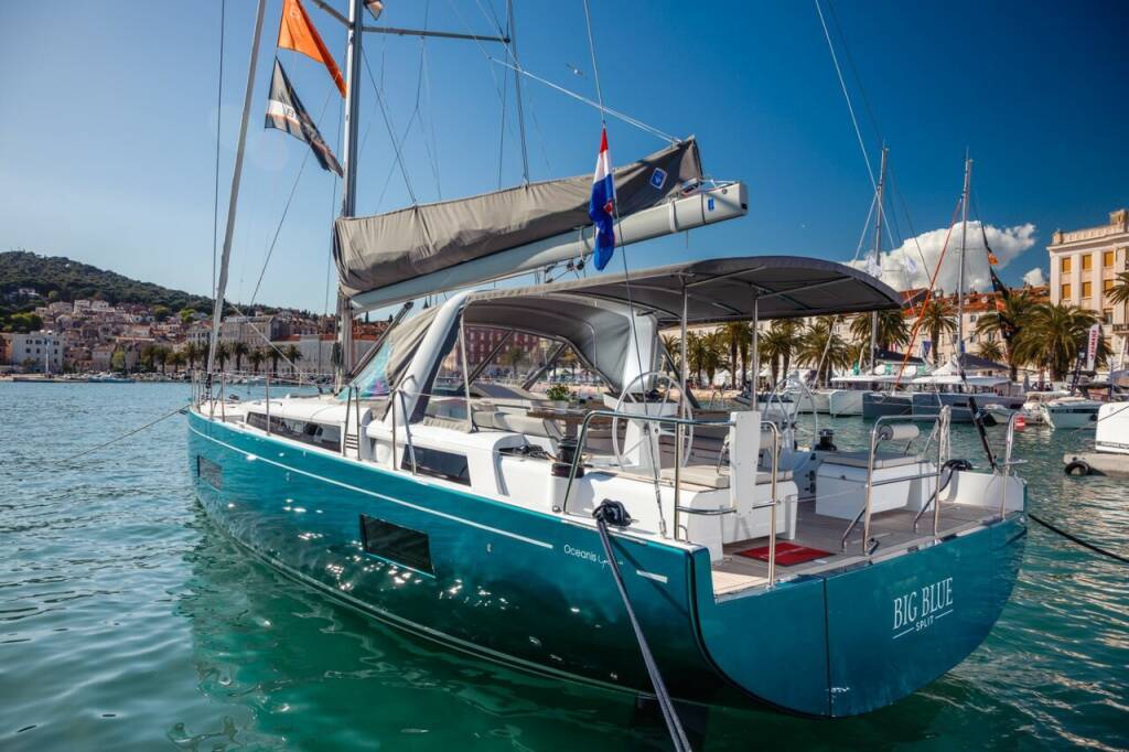 Sailing yacht Oceanis 54 Big Blue