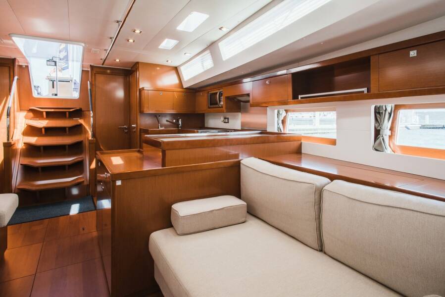 Segelyachten Oceanis 55 Esther