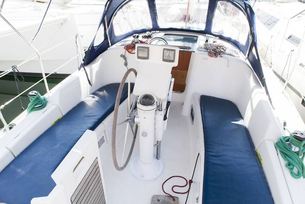 Sailing yacht Oceanis Clipper 343 Ariadne